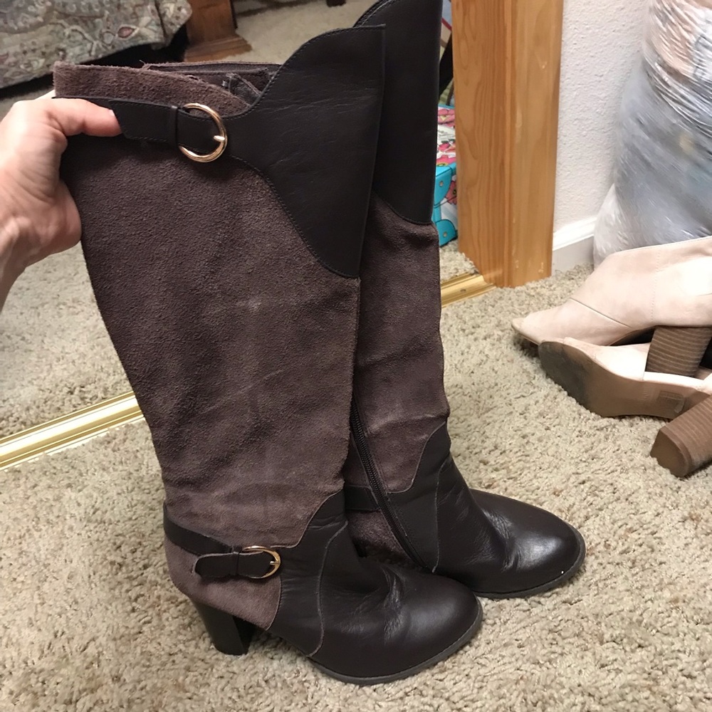 Pilar Avril brown boots